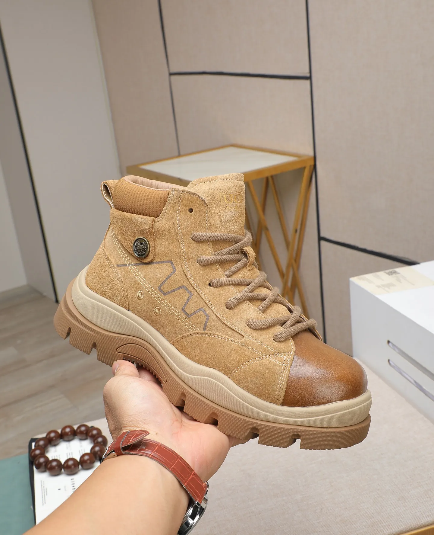 Men's shoes 💰640 IUGGI new retro presbyopia men's shoes, casual and versatile, full of high-end sense, fashionable, luxury and personalized style, joint style, retro presbyopia factor, full of handsome style, first layer suede cowhide, lining wool, rubber outsole, light and non-slip size: 39-44